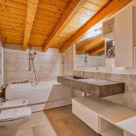 Just Urban - Design Loft 2 Bathrooms And Balcony - 9 Min M4 Duomo Appartamento